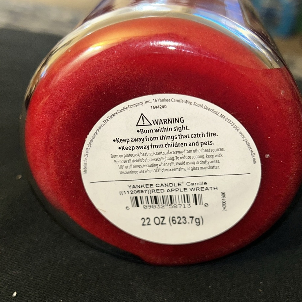 NWT Yankee Candle Red Apple Wreath - Picture 6 of 9
